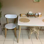 Joanna 2 Parter Blisko Prezero, Dworca アパート *