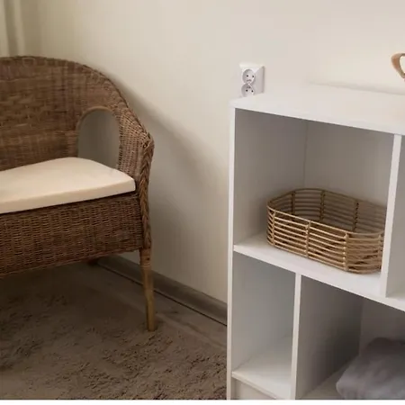 Joanna 2 Parter Blisko Prezero, Dworca Lejlighed *