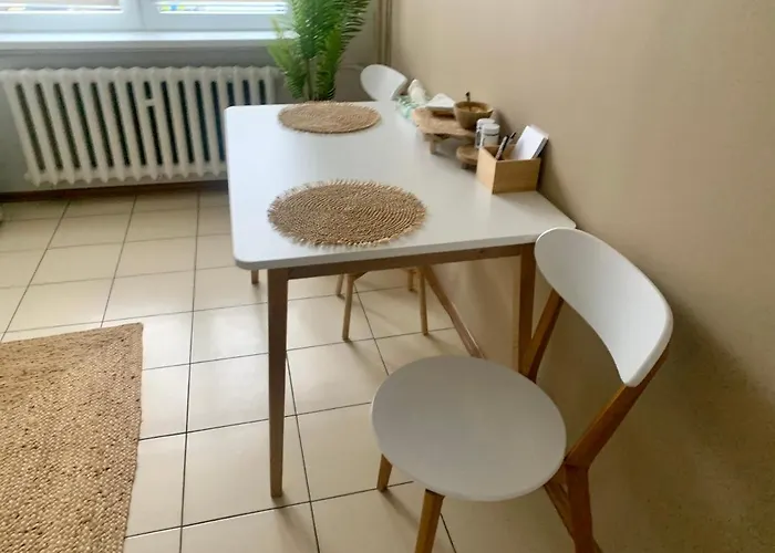 Joanna 2 Parter Blisko Prezero, Dworca